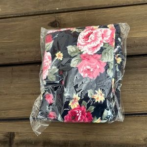 Brand new twist headband.